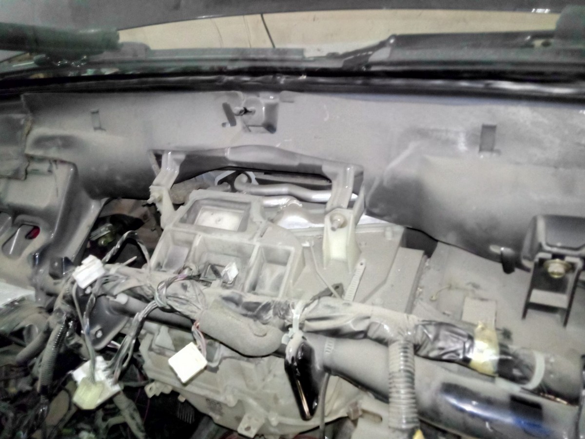 Как снять радиатор печки на митсубиси л200 - 98 фото